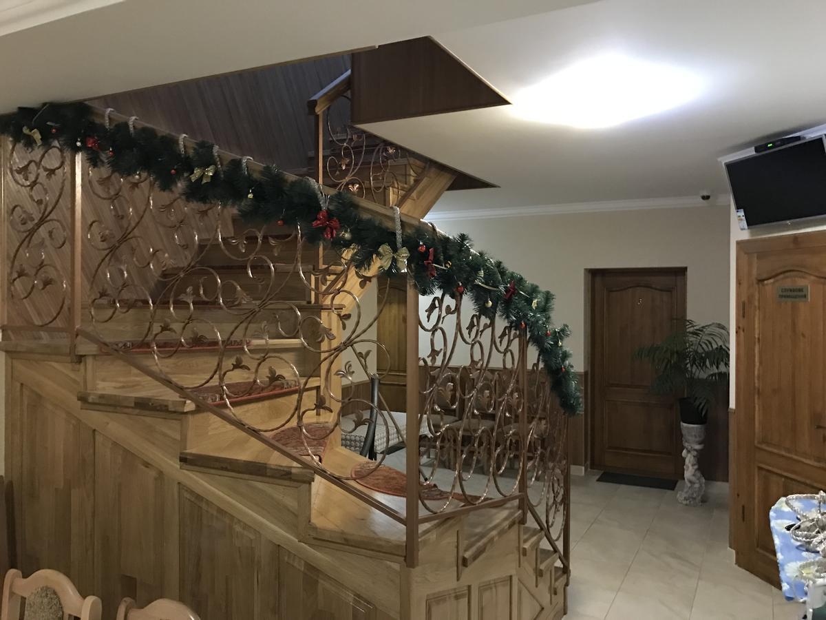 Міні Готель Вілла Вікторія Berehove  Luaran gambar